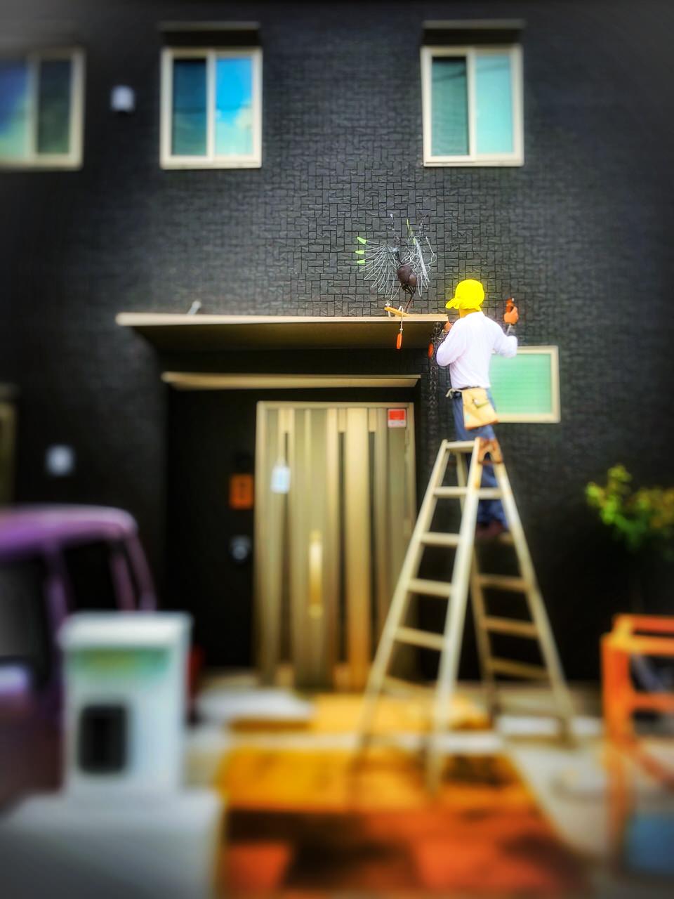 設置場所にて実際の大きさなどを確認する。