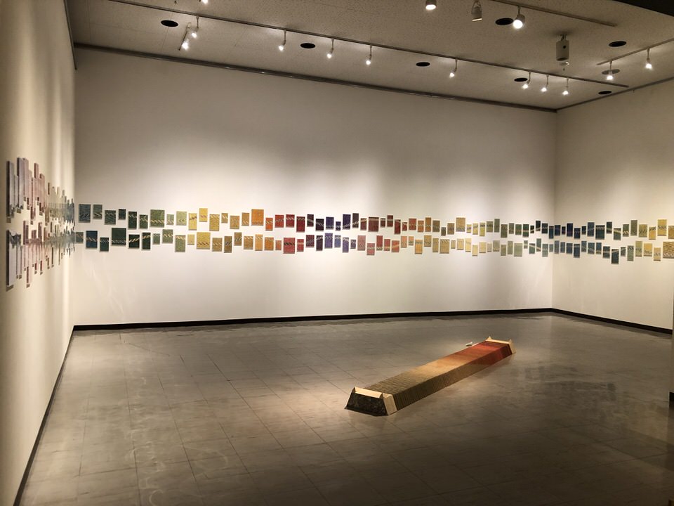 天野草平作品展、会場の様子。