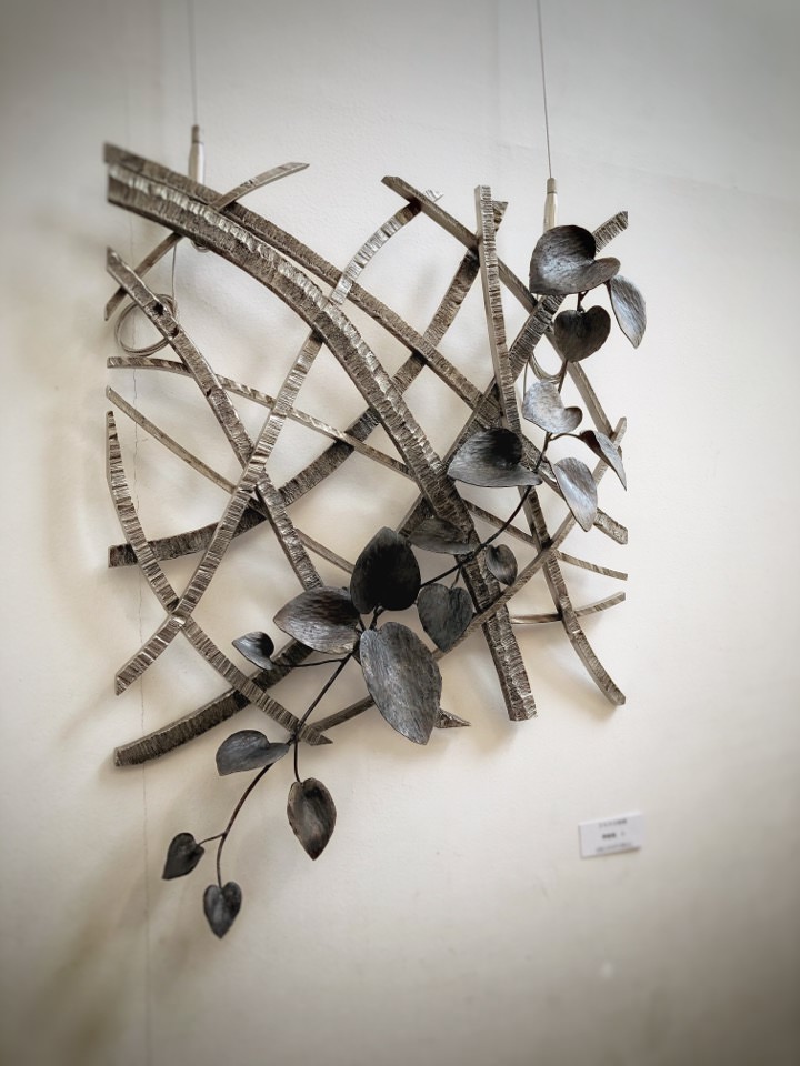 和歌山ヒロ画廊 鉄の仕事 江口真代・江口良一展 出品作品 カセキの時間シリーズ「季節風4」